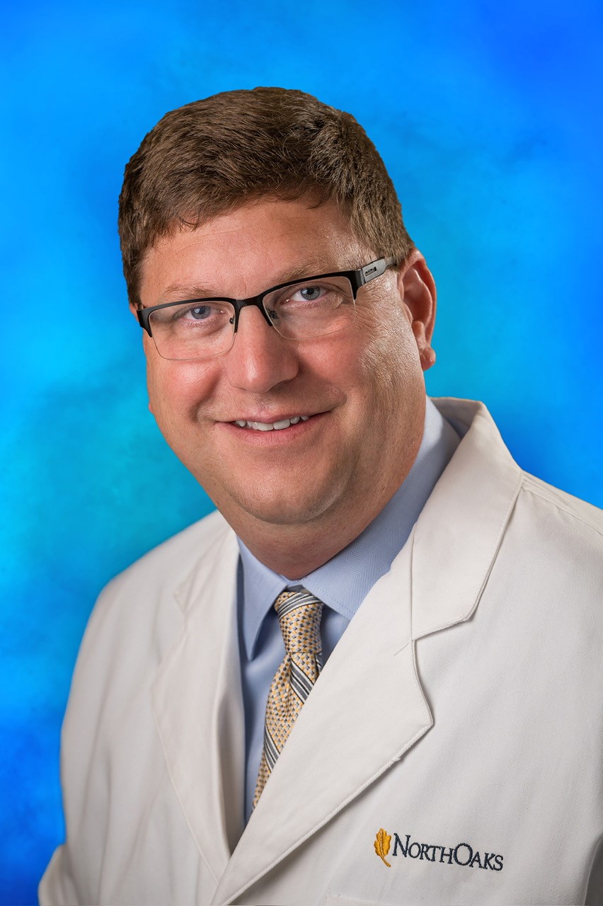 Dr. Daniel Linarello